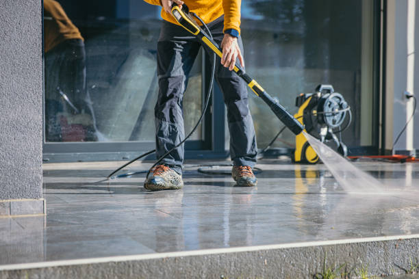Best Deck Pressure Washing  in Grant, MN